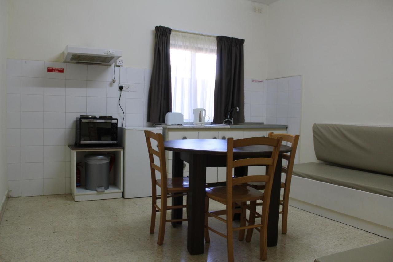 Huli Hotel & Apartments Qawra Luaran gambar