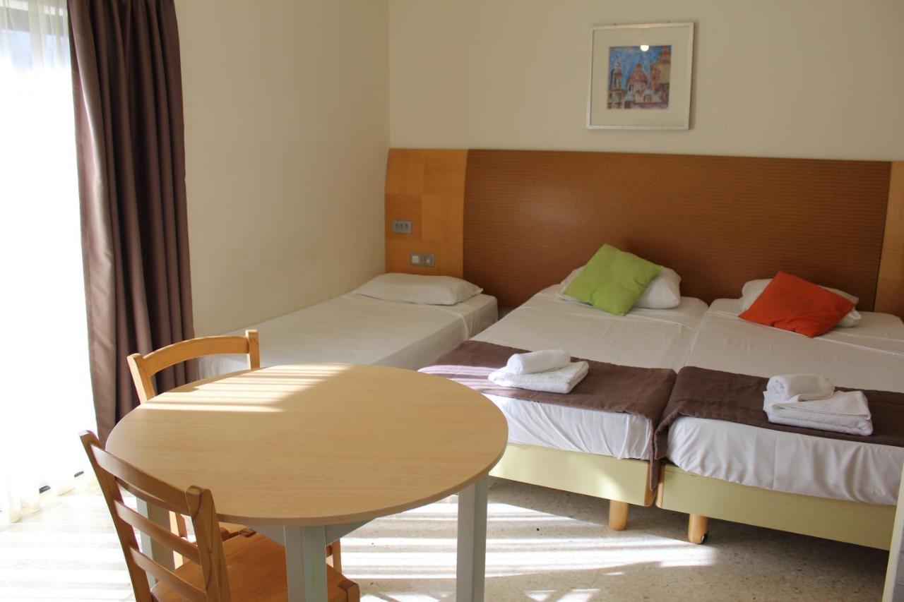 Huli Hotel & Apartments Qawra Luaran gambar