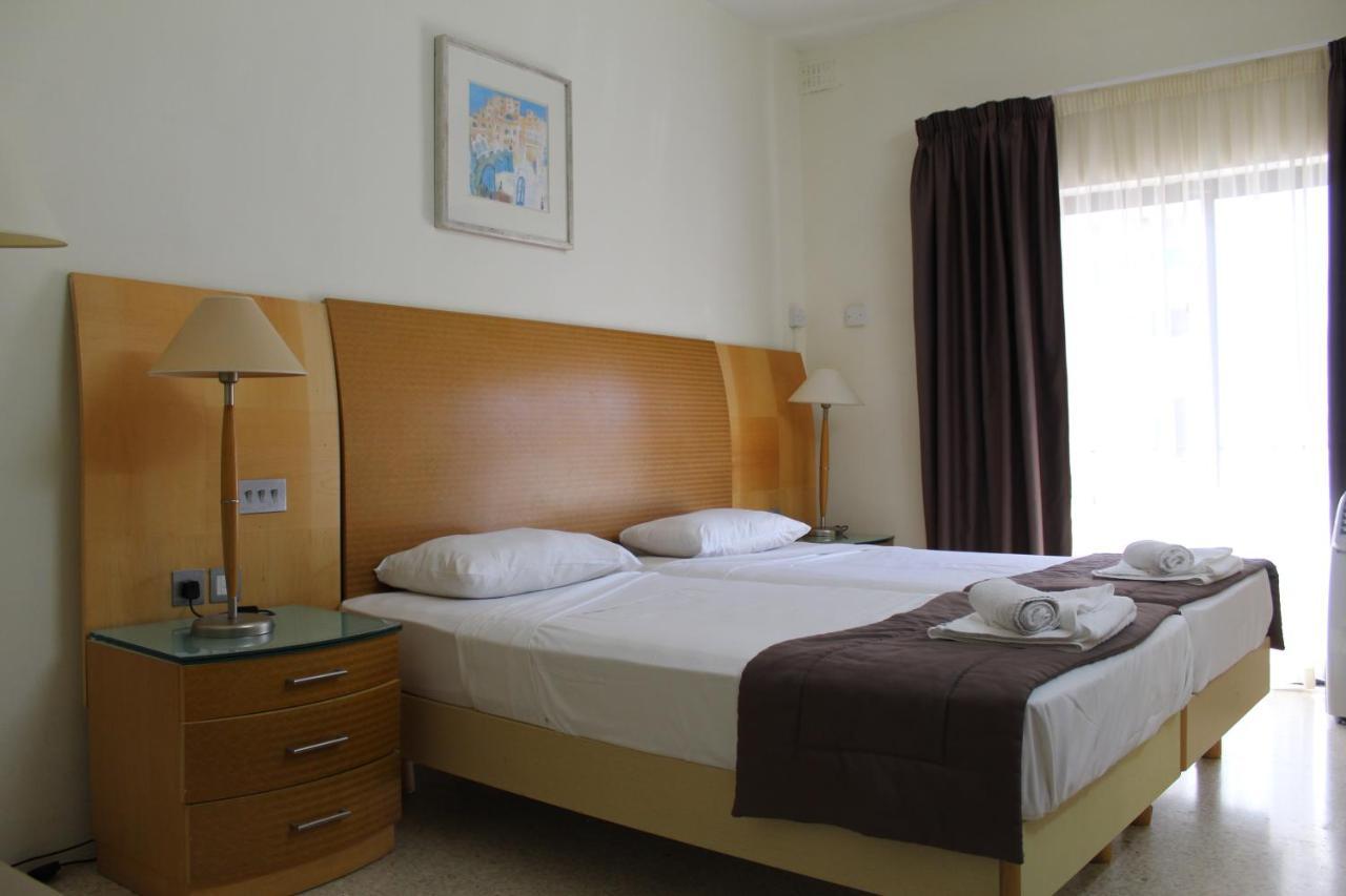 Huli Hotel & Apartments Qawra Luaran gambar